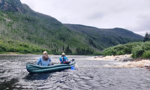 Nafukovací kajaky a kanoe na řece Moisie