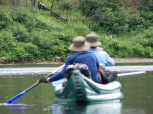 Nafukovací kajaky a kanoe na řece Moisie