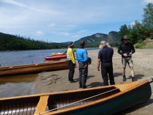 Nafukovací kajaky a kanoe na řece Moisie