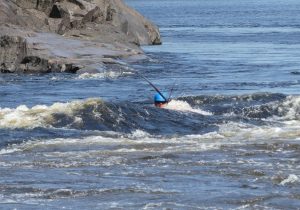 Nafukovací kajaky a kanoe na řece Moisie