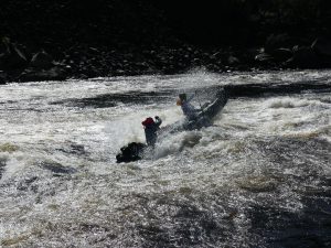 Nafukovací kajaky a kanoe na řece Moisie