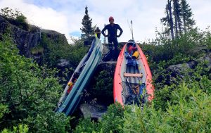 Nafukovací kajaky a kanoe na řece Moisie